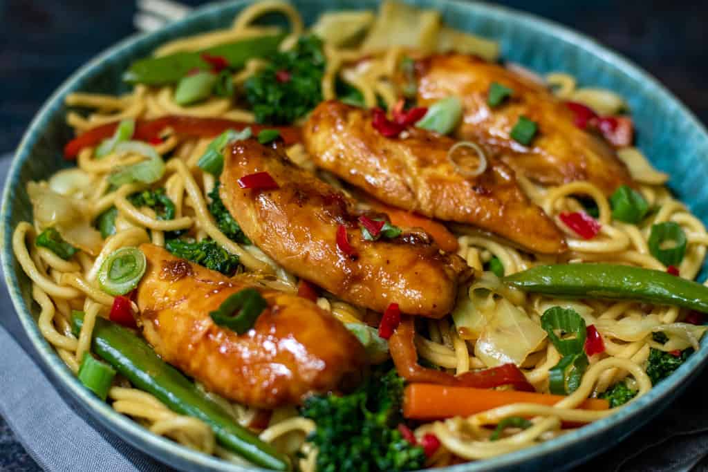 chicken stir fry noodles