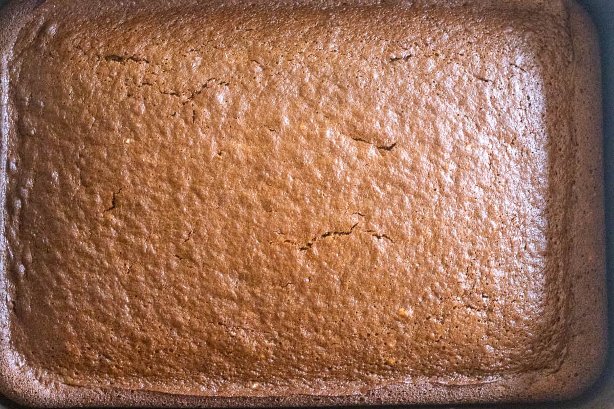 the sponge is baked for 45 minutes