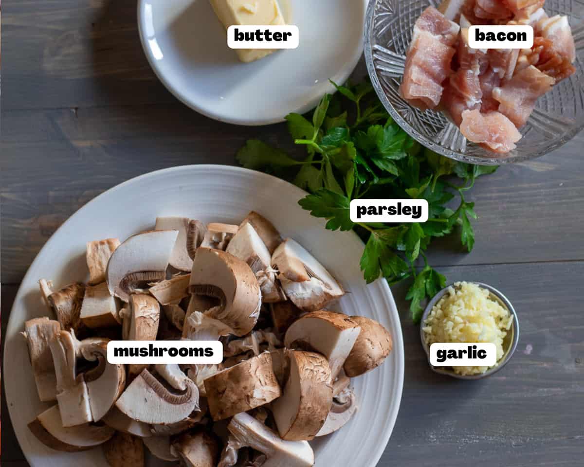 Ingredients for the beef Bourguignon garnish