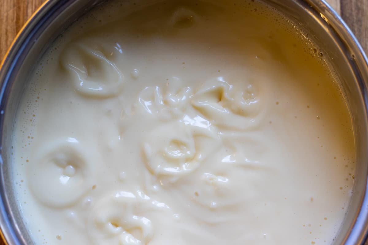 pastry cream is bubbling away for eclair cake(ekpa pasta)