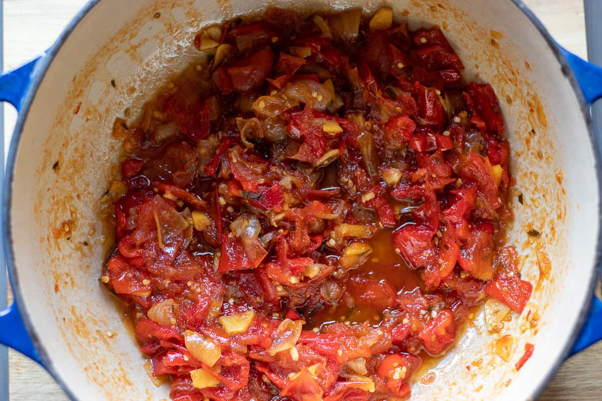 chili jam is cooked and ready for blitzing