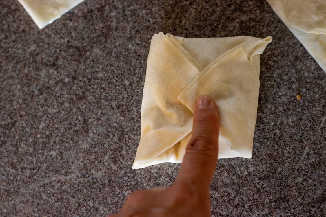 a square parcel is formed with yufka