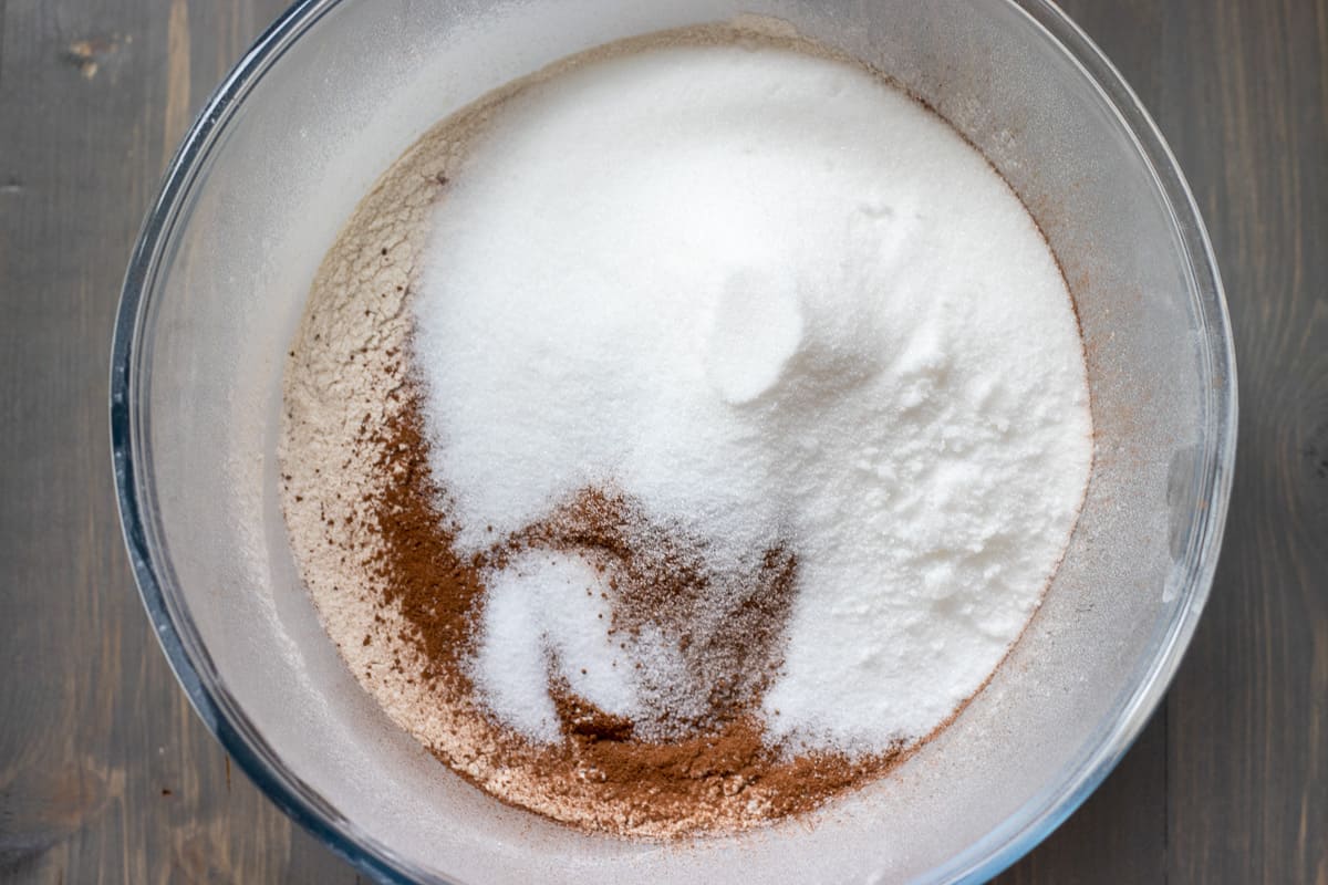 The dry ingredients are mixed in a separate bowl.