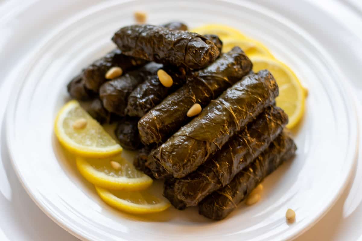 yaprak dolma (Stuffed Grape Leaves)