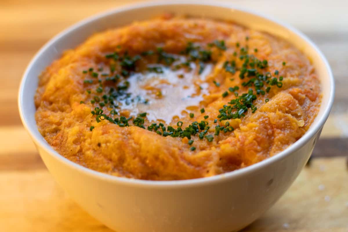 garnish with herbs and serve