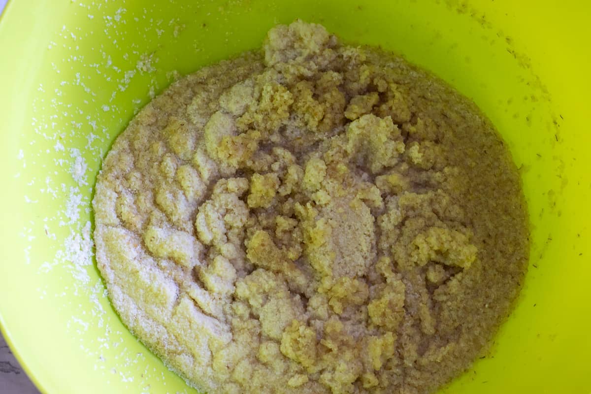 bulgur is mixed with semolina and water