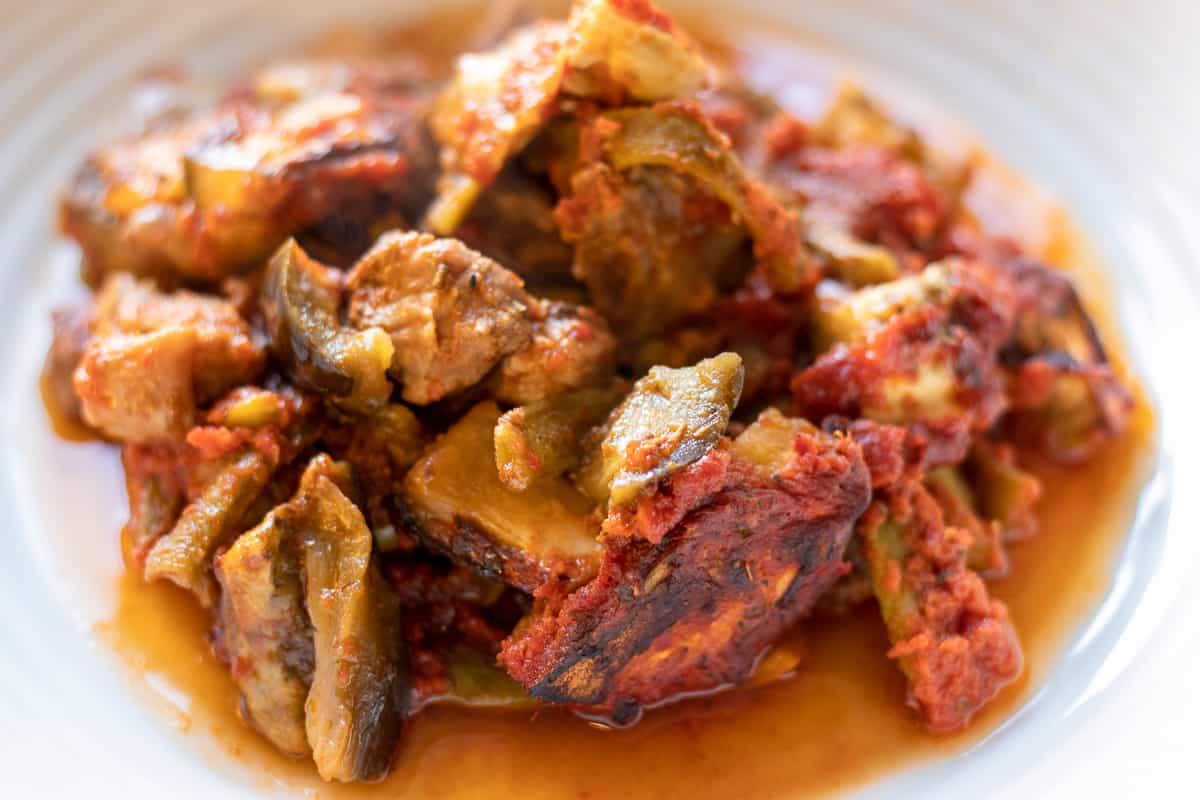 guvec served on a plate