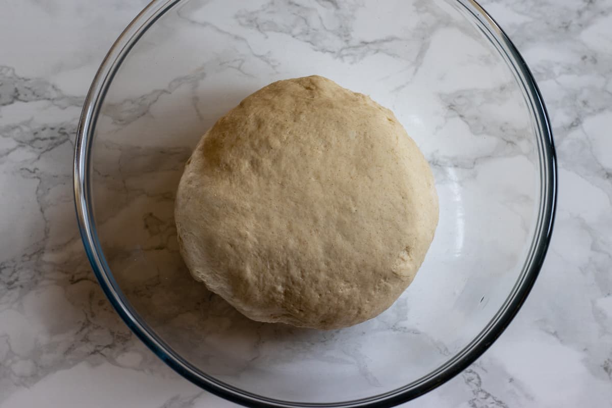 The dough for the Karadeniz pide