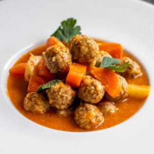 Sulu Kofte- Turkish soup with meatballs