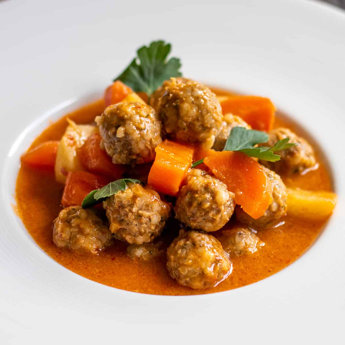 Sulu Kofte- Turkish soup with meatballs