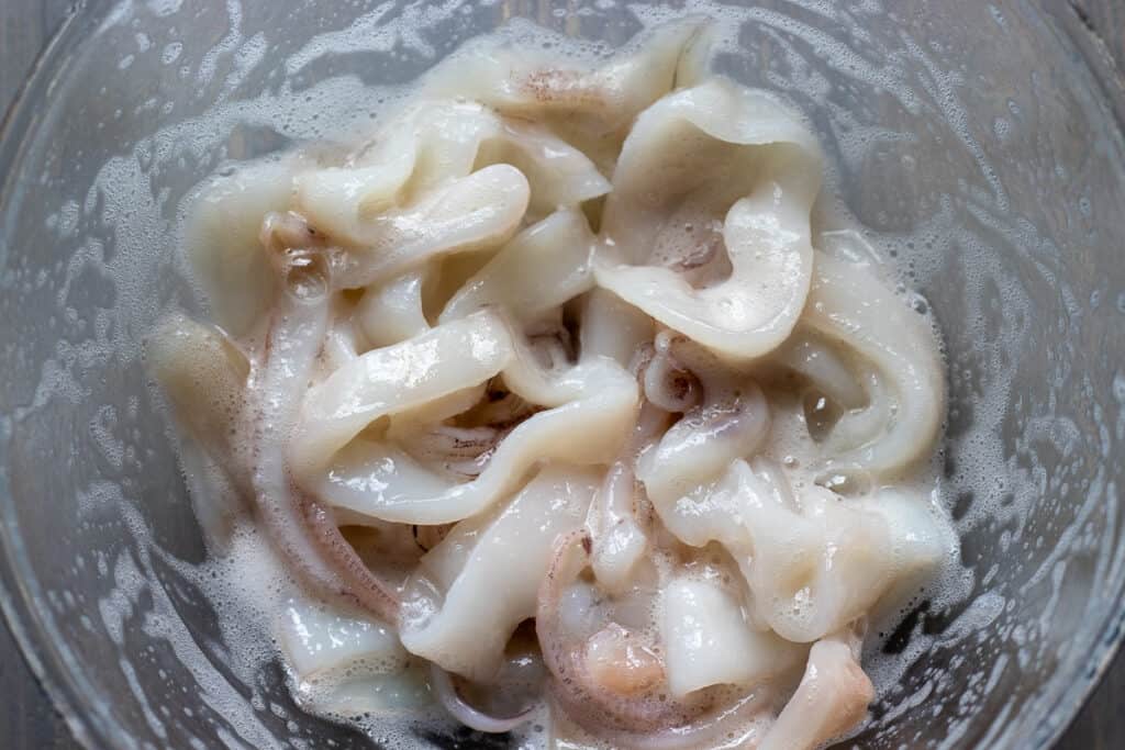 rub the rings with salt, sugar and bicarbonate of soda