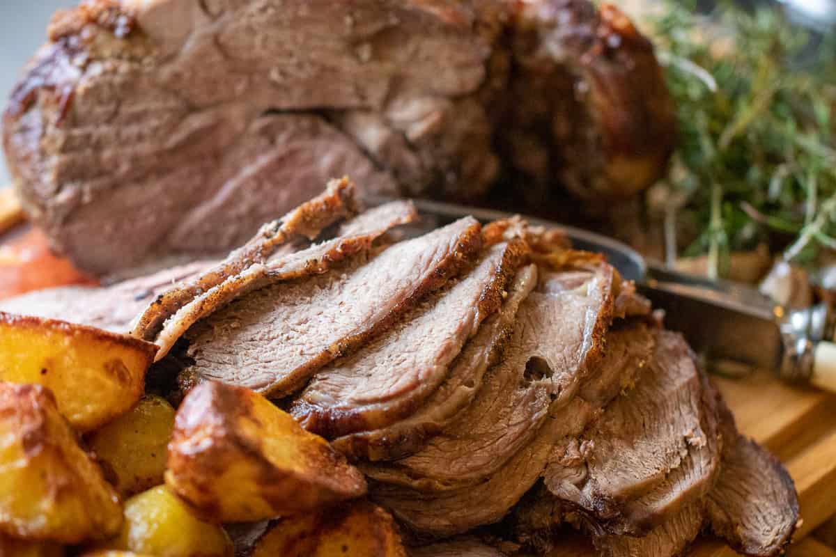 roast leg of lamb and potatoes