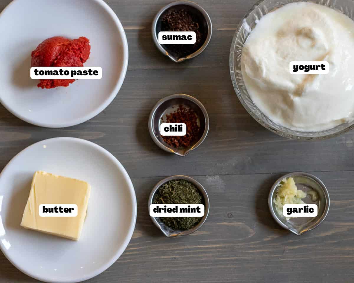 Labelled picture of ingredients for tomato sauce for Manti