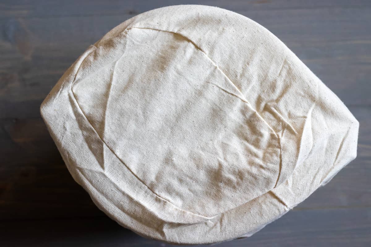 the bozo mixture is covered and let to ferment