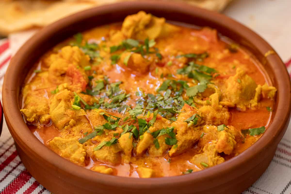 chicken hand is served in a claypot