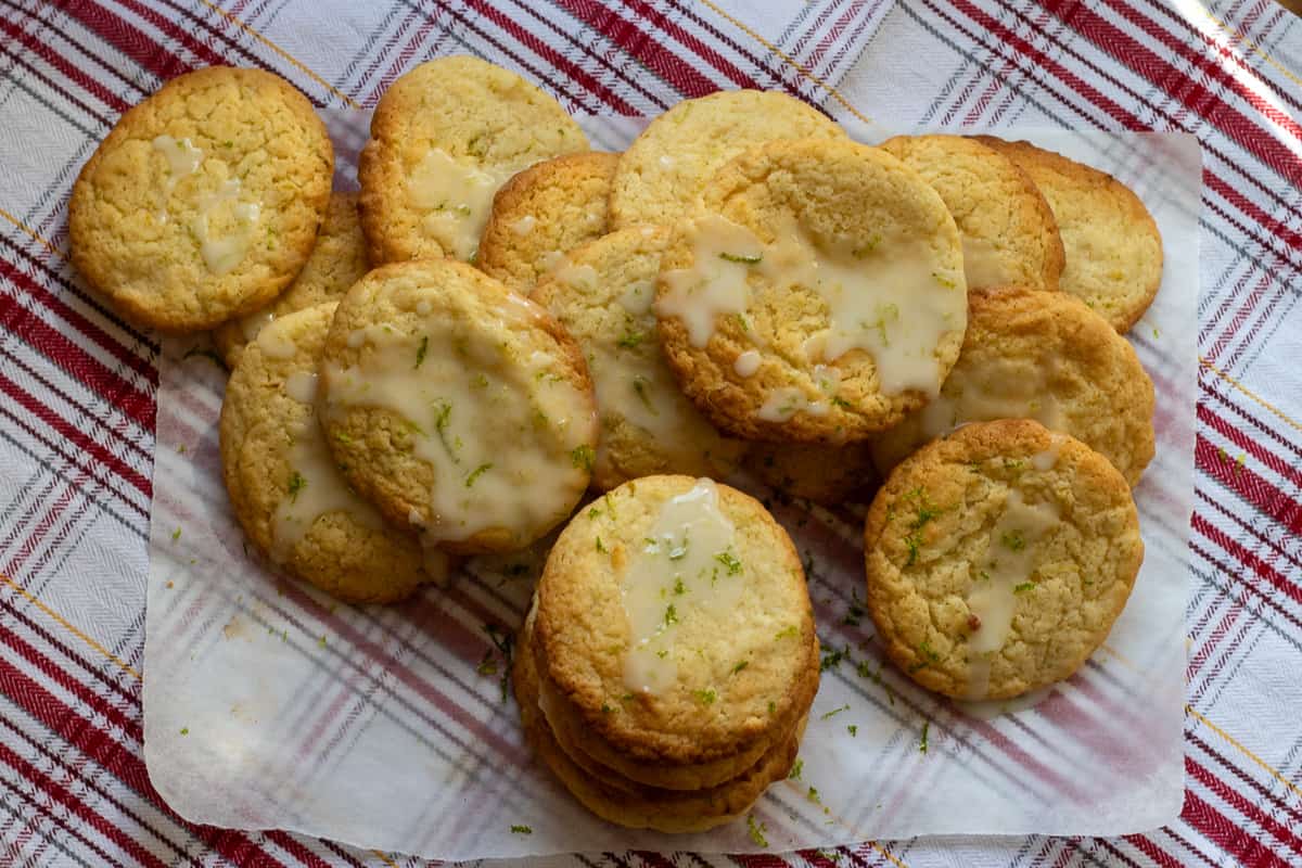 20 pieces of key lime cookies