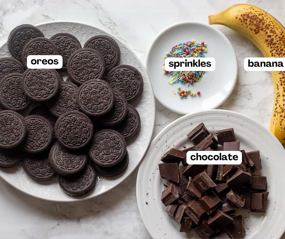 Labelled ingredients for the recipe.