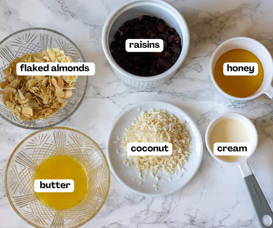 labelled picture of ingredients for peshwari naan filling