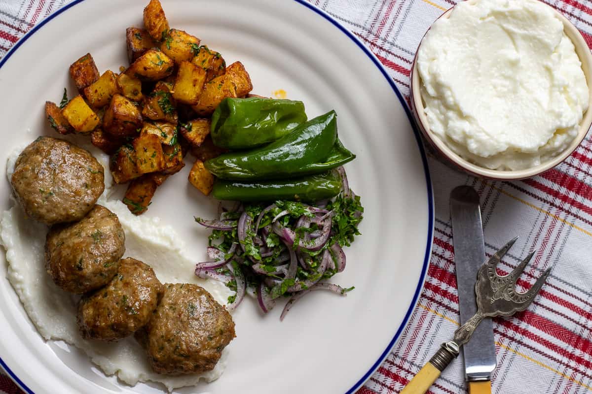 tour sauce served with grilled kofta