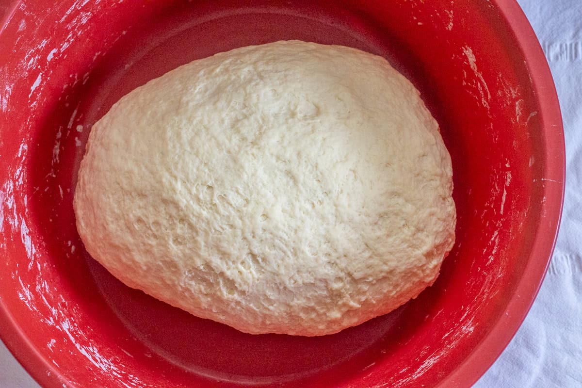 elastic and smooth eriste dough