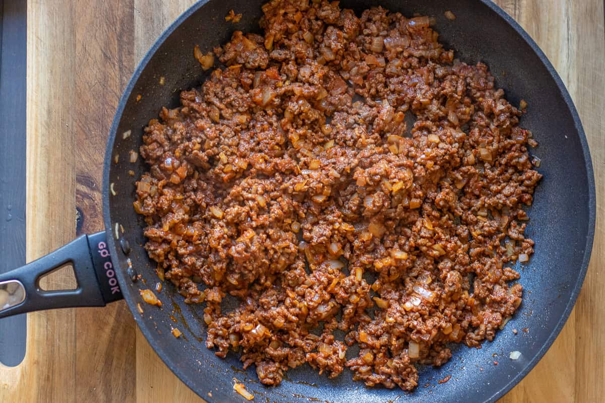ground beef sauce for kiymali makarna