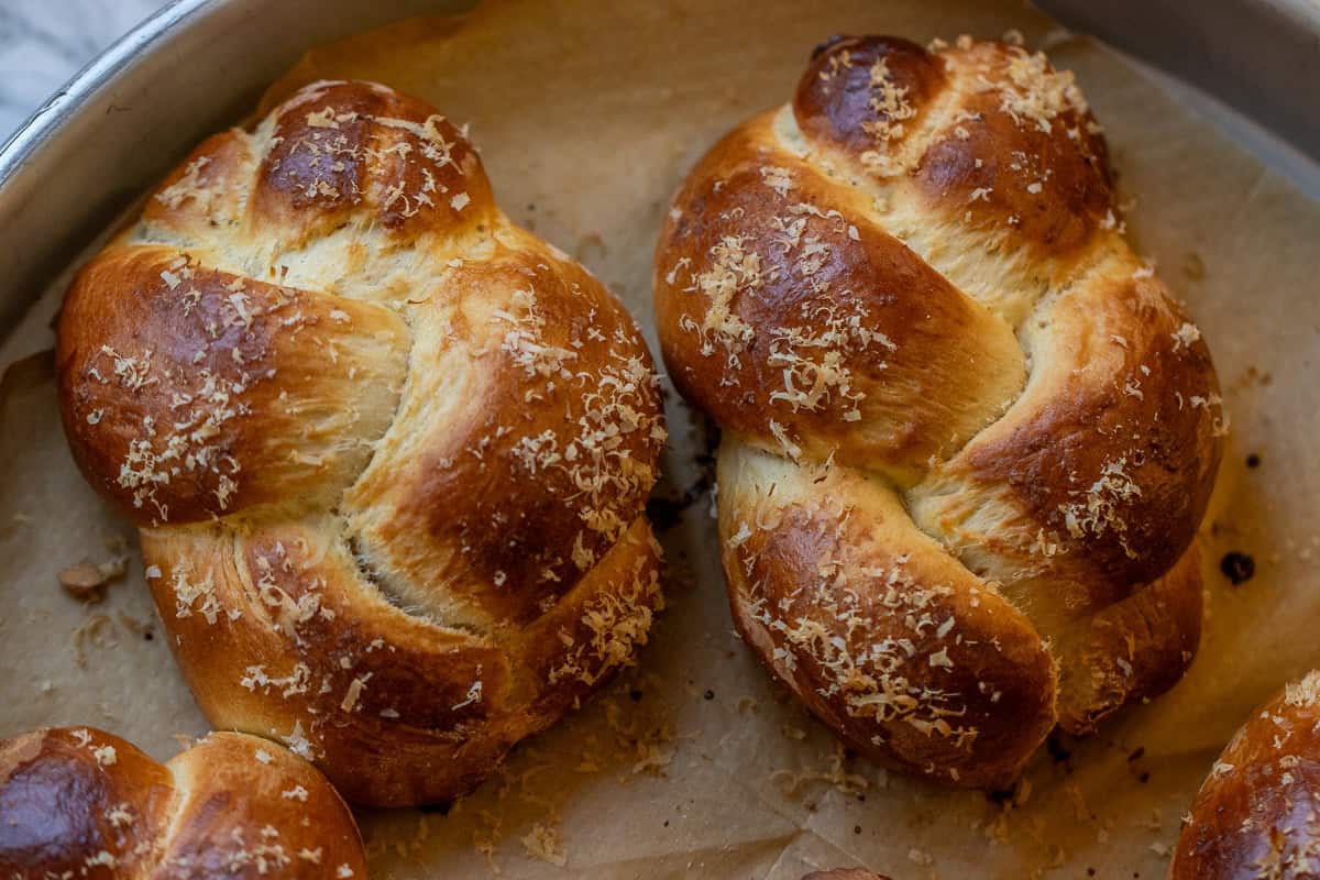 2 easter bread on baking tray