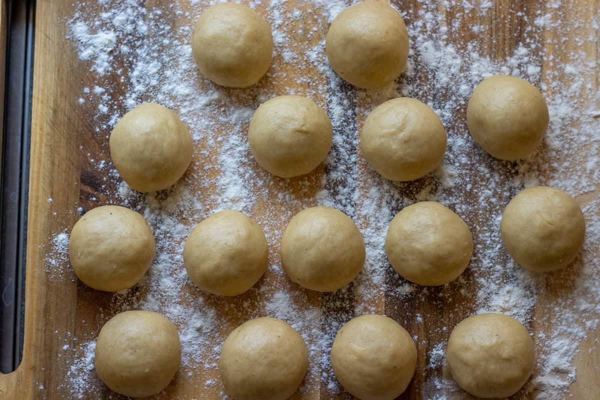easter bread dough is divided into 15 small pieces